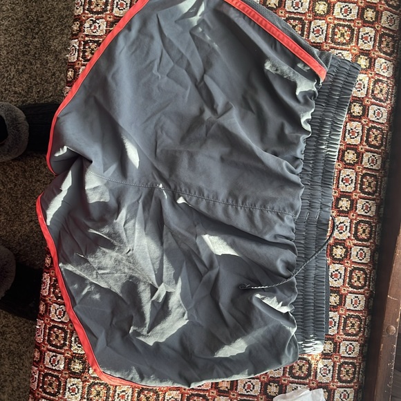 Under armor short bundle! - Picture 6 of 7